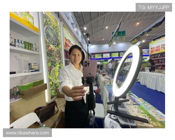 风驰直播官方旗舰店，汇聚行业顶尖主播，带你领略不一样的直播风采